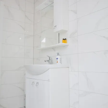 מלון Divanhana *